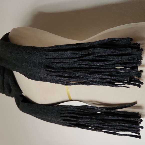 Lucky Brand - Solid Brushed Scarf Gray - Picture 5 of 6